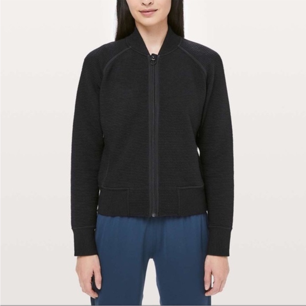 Lululemon Size 6 On Repeat Bomber Black Ribbed